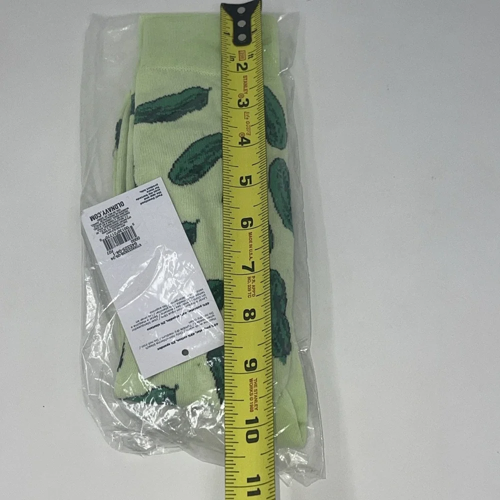 Old Navy Pickle‎ Novelty Socks One Size Unisex Men Women